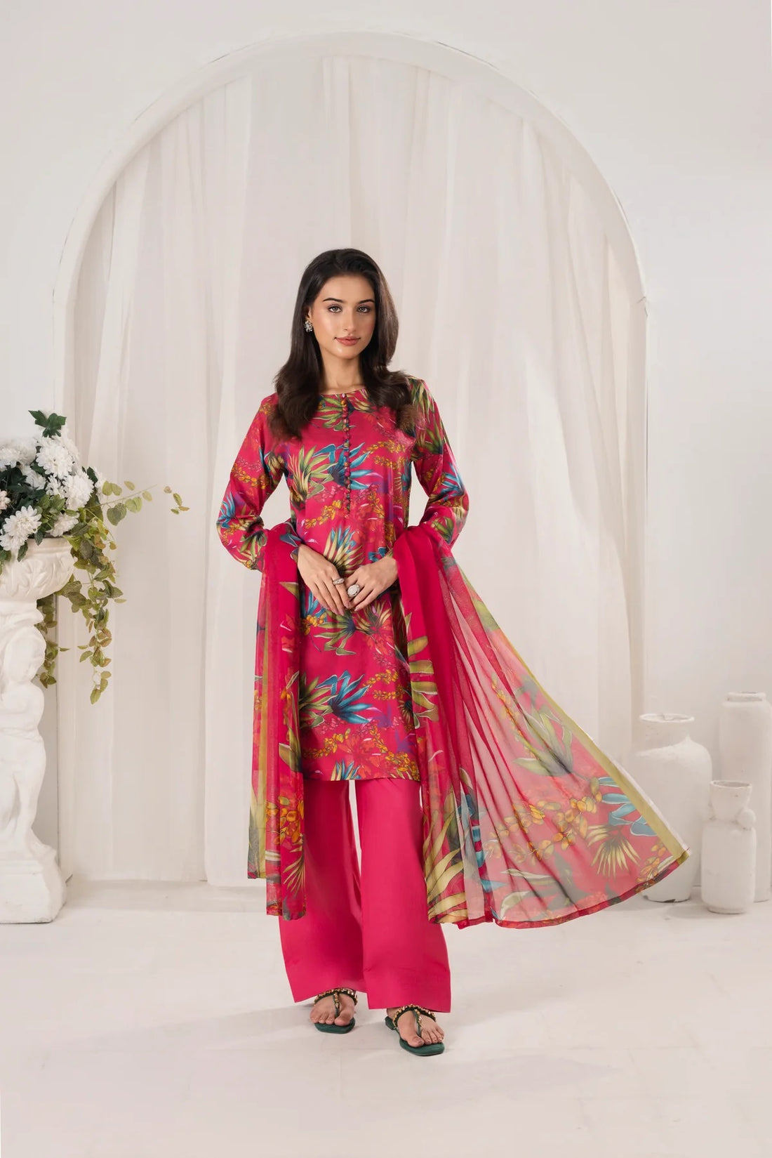 Three Piece Unstitched Breeze Lawn Suit for Women All Over Stylish Printed Breeze Lawn Fabric Summer Wear Collection – Random Article Ref VG-9064C – Premium Quality Design with Flowing  Breeze Lawn Dupatta and Matching Trouser