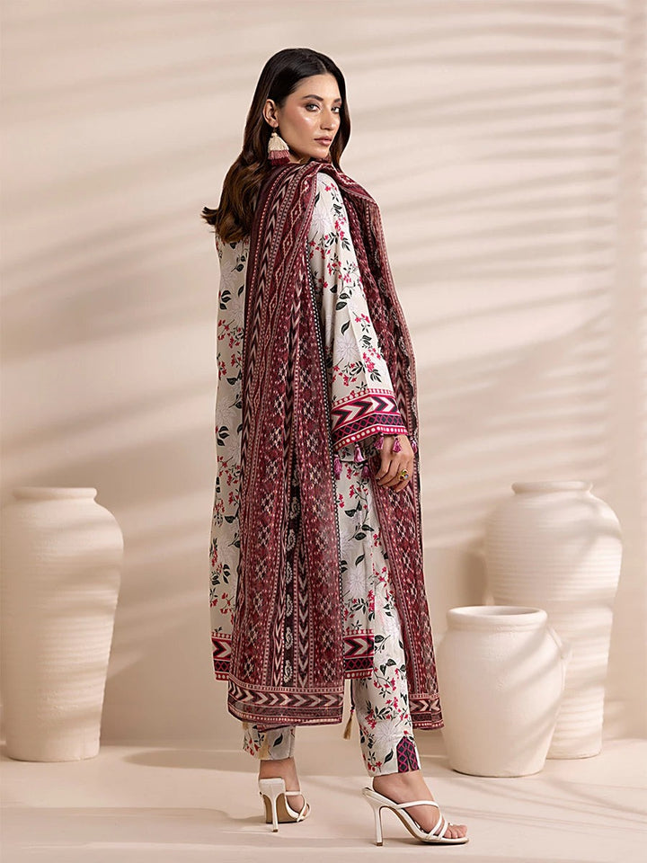 Three Piece Unstitched Breeze Lawn Suit for Women All Over Stylish Printed Breeze Lawn Fabric Summer Wear Collection – Random Article Ref VG-9014C – Premium Quality Design with Flowing  Breeze Lawn Dupatta and Matching Trouser